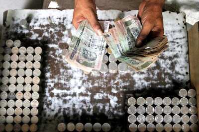 Rupee Slips After Early Recovery, Down 7 Paise
