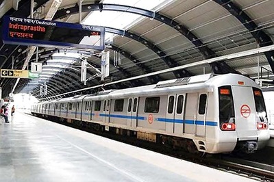 30% Rise in Incidents of People Falling on Metro Tracks in 2 Years