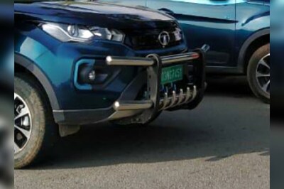 A Bullbar on Tata Nexon EV Irks Designer Pratap Bose, Expresses His Anger on Twitter