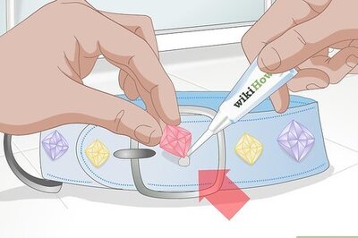 How to Decorate a Dog's Collar
