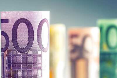 Euro Falls to 20-Year Low, Near Parity With US Dollar: What is Causing the Dip?
