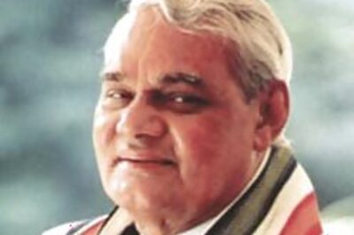 Vajpayee says N-deal going wrong