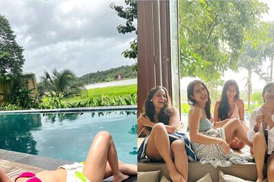 Sara Ali Khan Slips Into a Sexy Bikini, Chills in Pool With Friends During Goa Holiday; See Photos