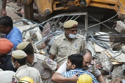 Delhi Building Collapse: L-G Asks Officials to Take Proactive Steps in Vulnerable Areas