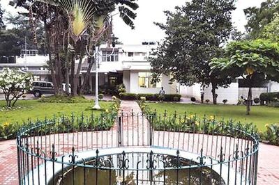 Karnataka CM struggles to set his 'house' in order