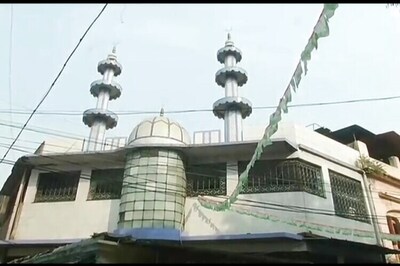 Twin murders in Kolkata; middle-aged man, elderly woman killed