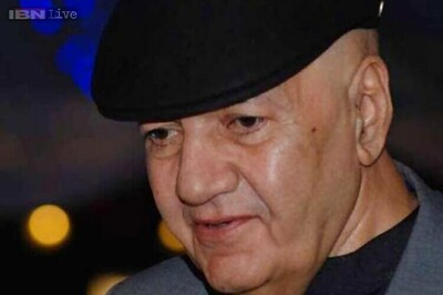 No artiste in film industry retires voluntarily, says Prem Chopra