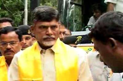 AP: HC rejects plea for probe into Naidu assets