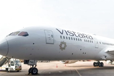 Vistara Crisis: DGCA Steps in, Scindia Seeks Report From Airline Amid Flight Cancellations