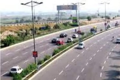 Chennai-Bengaluru Expressway: Gadkari Sets Sights on Rapid Completion by December, Urges State Support