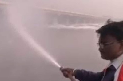 'Task to be Completed by 2025': Delhi Govt's Six-point Action Plan to Clean Foaming Yamuna