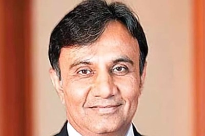 ICICI Bank Denies Report Of Its MD & CEO Sandeep Bakhshi Considering To Resign; 'Completely Baseless'