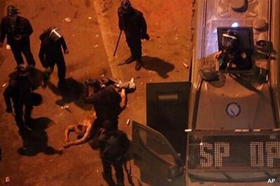 Egypt unrest continues, protests outside president compound