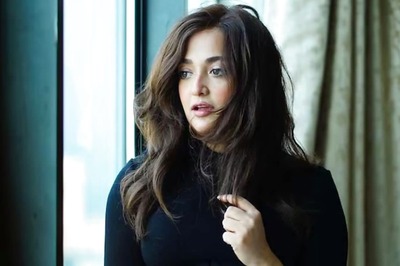 When Singer Monali Thakur Marked Her Debut As A Child Actress