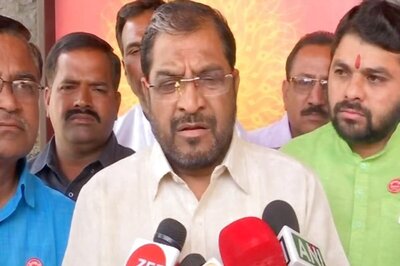 'Indira Gandhi Shut Herself from Dialogue, PM Modi Making Same Mistake': Raju Shetti on Farmers' Stir