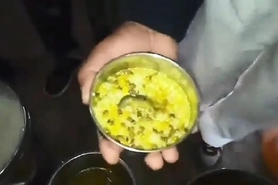 Principal Among Five Booked After Dead Rat was Found in Midday Meal in UP School