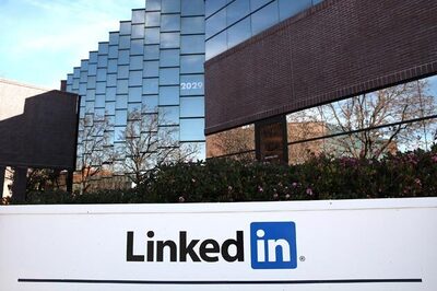 LinkedIn loses $6 billion market value