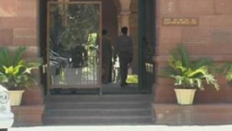 PMO didn't leak Pathak report: Chavan