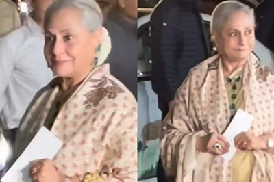 Jaya Bachchan Waves, Smiles At The Paps In Rare Clip From Jamnagar, Fans Say 'Inko Kya Huya' | Watch