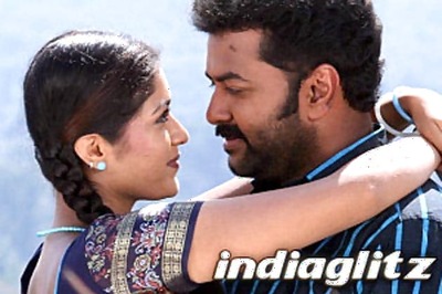 Video: First Look of 'Mullamottum Munthiricharum'