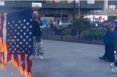 Watch: New York's Pro-Palestine Protesters Burn Down US Flag, Shout Slogans On Subway In Iran's Support