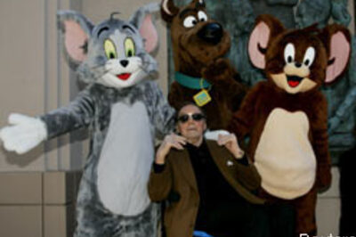 Tom and Jerry in trouble for smoking