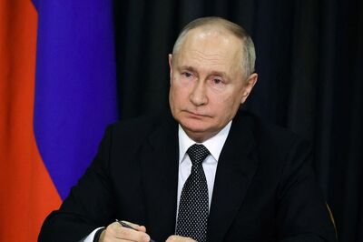 Putin Offers Citizenship to Foreigners Who Fight for Russia: Eligibility Criteria Unveiled