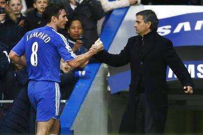 Chelsea's Lampard and Ivanovic ruled out for a month