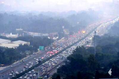 Delhi's Air Quality 'Very Poor' as Temperature Falls, Windspeed Dip