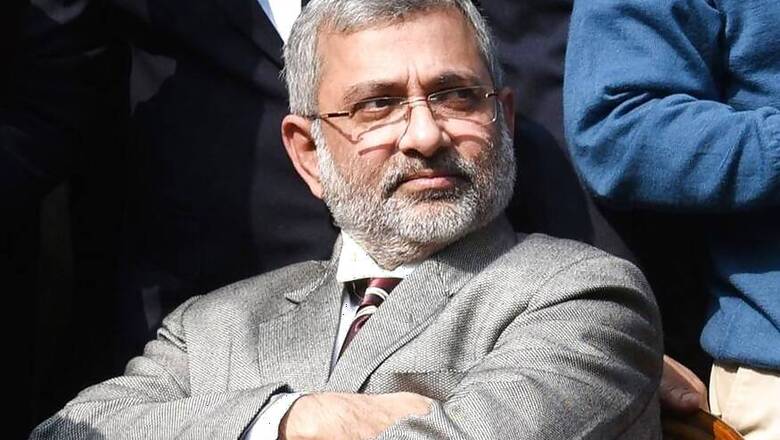 WhatsApp Group Led by Ex-Judge Kurian Joseph Helps Airlift Aling IT Professional from UK to Kerala