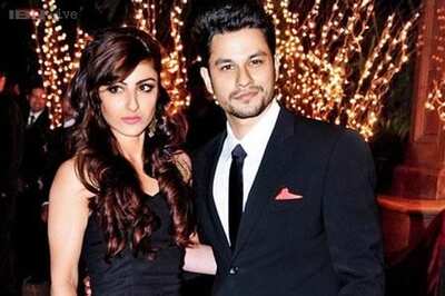 Soha Ali Khan to tie the knot? Beau Kunal Khemu proposes in Paris