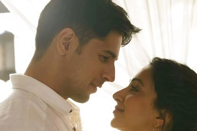 Kiara Advani Thinks Hubby Sidharth Malhotra Is Looking 'Too Hot' In These Pics