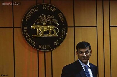 Raghuram Rajan keeps promise, speaks in Hindi at RBI function
