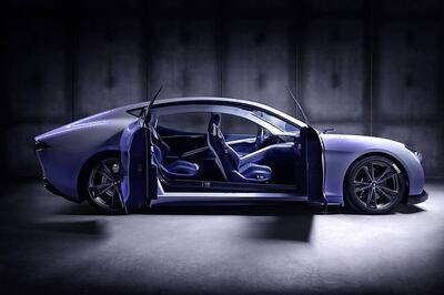 Geneva Motor Show 2018: LVCHI Auto Unveils 1st Full-Electric Limousine - Venere