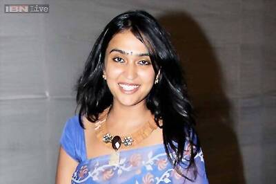 Snapshot: Vivek Oberoi and his wife Priyanka look stunning together