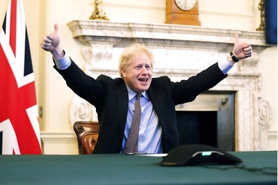 News18 Daybreak | UK Clinches Post-Brexit Trade Deal with EU and Other Stories You Need to Watch Out For