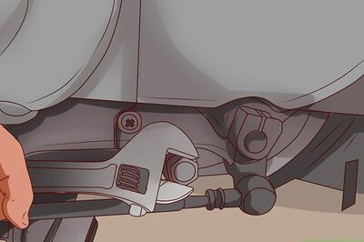 How to Change the Oil on a Yamaha Virago XV250