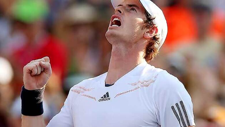 Andy Murray sweats to win at ATP finals round one