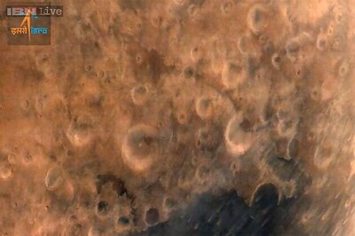 Mangalyaan clicks and sends the first image of Mars