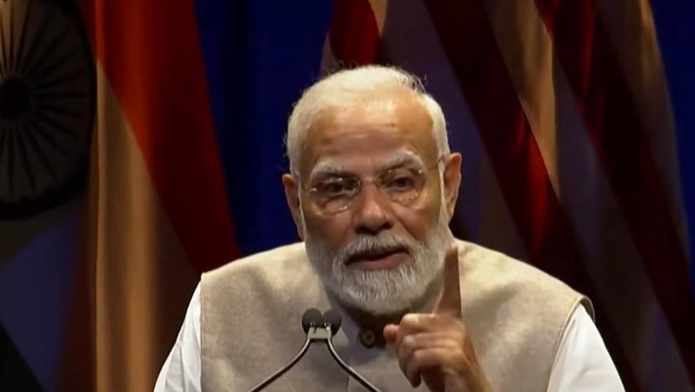 PM Modi to Launch Delivery of 1.6 Crore Ayushman Cards in UP on Friday