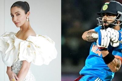 Anushka Sharma REACTS After Virat Kohli Falls Short of a Century at India vs NZ World Cup Match