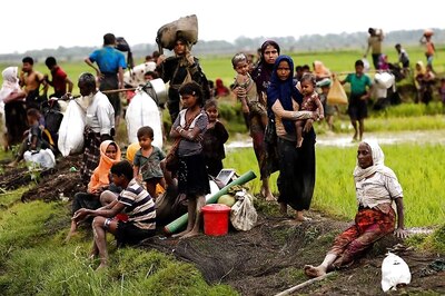 Myanmar Urges Rohingyas to Help Hunt Insurgents Amid Deadly Violence