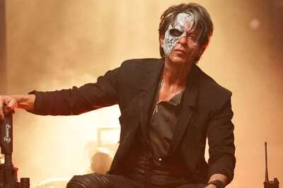 Jawan: Shah Rukh Khan Thanks Fan Clubs, Tweets To Them Individually; Says 'Happy I Could Entertain You'