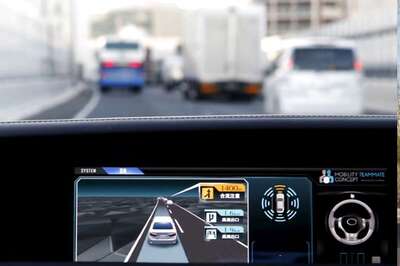 UK Govt Pondering Over Autonomous Driving Tech to Allow Drivers to Go Hands-Free