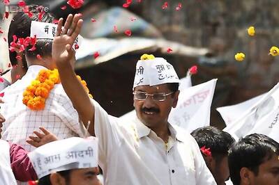 Kejriwal agitation: SC decides not to go ahead with issues