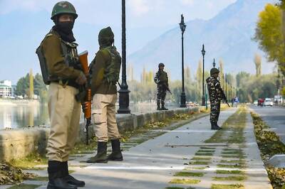 J&K Govt Revokes Public Safety Act Against 26 Arrested After Abrogation of Article 370