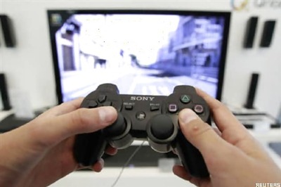 Violent video games make teens more aggressive towards people