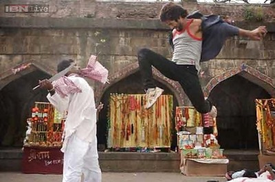 'R...Rajkumar' trailer: Rowdy Shahid Kapoor takes on the goons