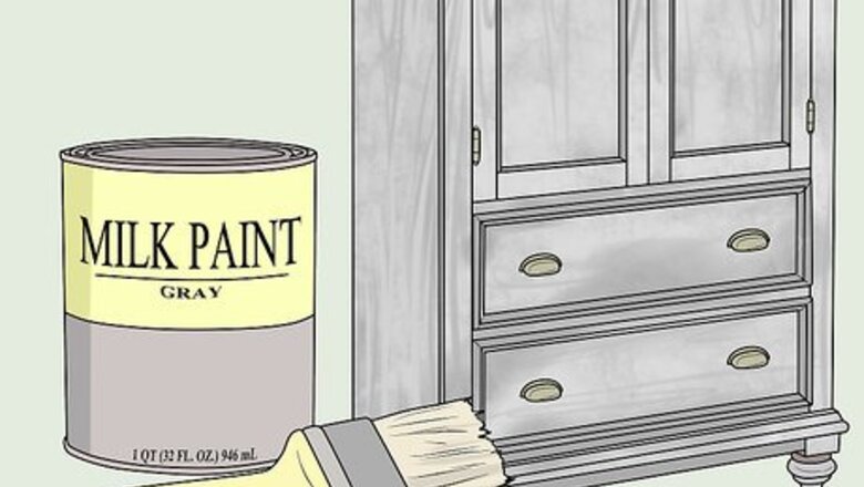 How to Paint Distressed Wood
