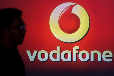 Jio Effect: Vodafone Launches Rs 396 Prepaid Plan With Unlimited Calling For 69 Days